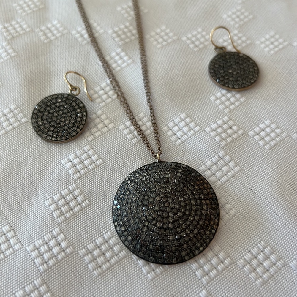 DIAMOND NECKLACE & EARRING SET IN CIRCLE SHIELD STYLE ON ANTIQUE SILVER